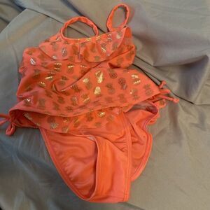 Real Love Coral 2-Piece Girls Size 4T‎ Swimsuit W/Metallic Gold Pineapple Design